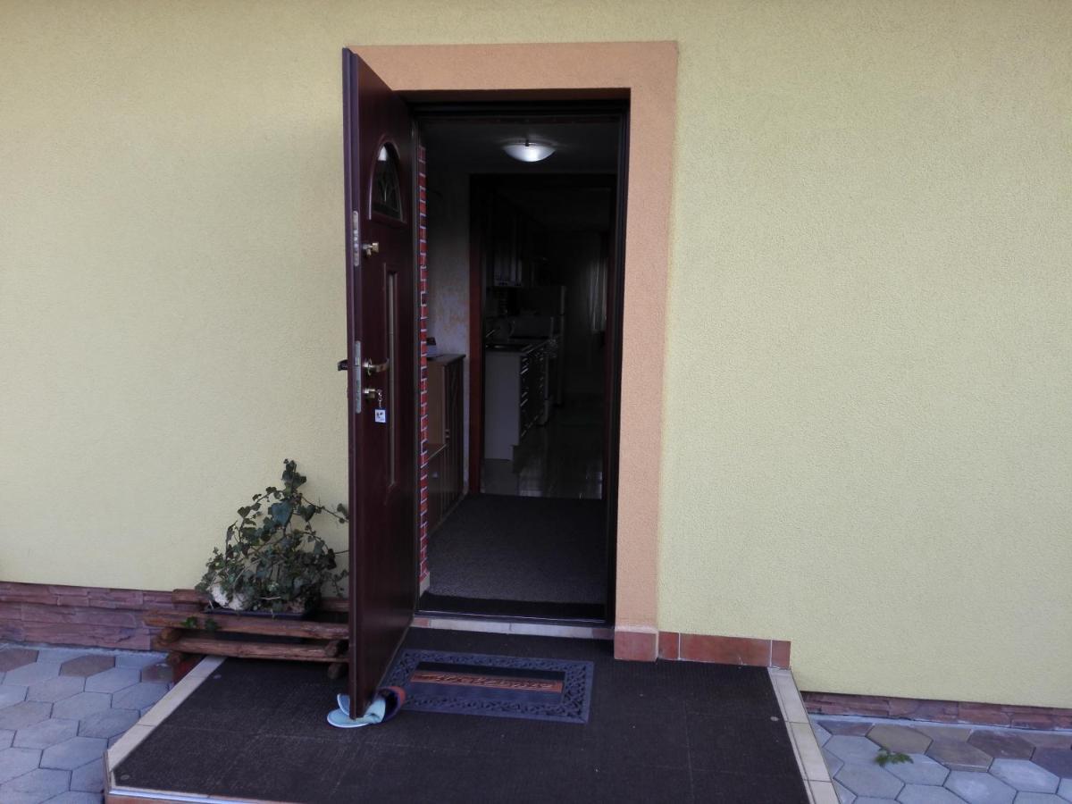 Apartman Slnecnica Πόπραντ Εξωτερικό φωτογραφία